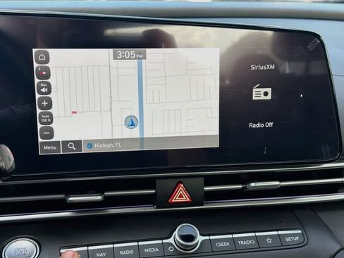 Certified 2025 Hyundai Elantra SEL FWD image 13