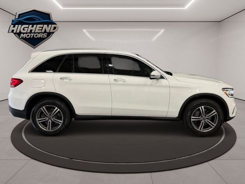 Used 2020 Mercedes-Benz GLC 300 4MATIC w/ Premium Package image 7