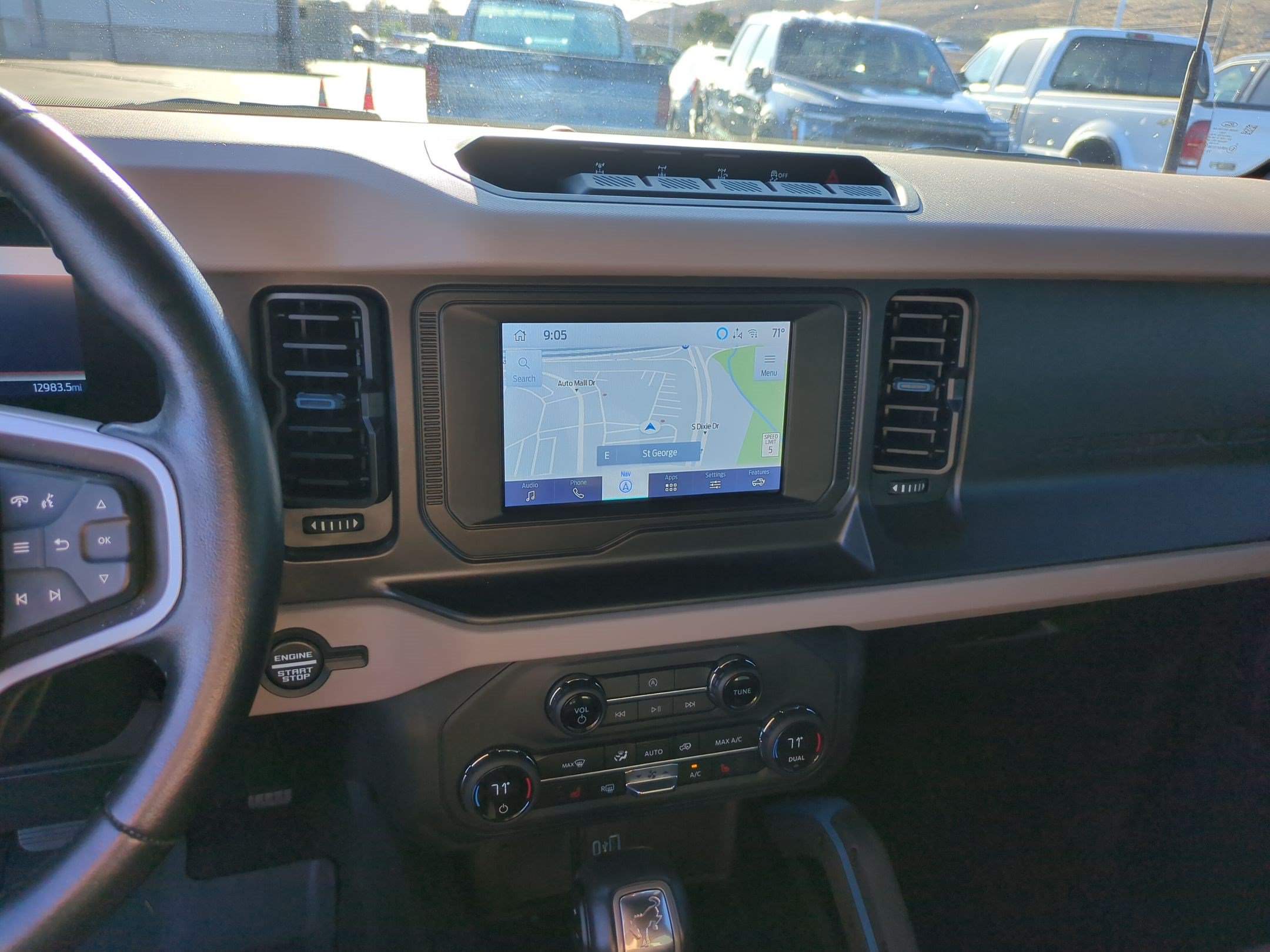 Used 2023 Ford Bronco Wildtrak AWD/4WD image 24