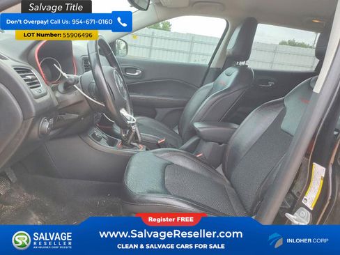 Used 2020 Jeep Compass Trailhawk AWD/4WD image 9