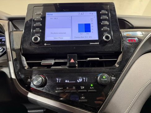 Certified 2023 Toyota Camry SE image 24