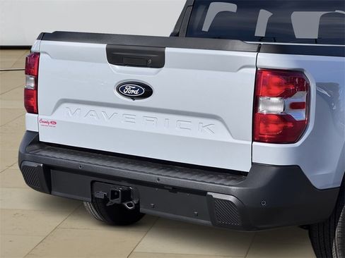 New 2026 Ford Maverick XLT w/ XLT Luxury Package image 40
