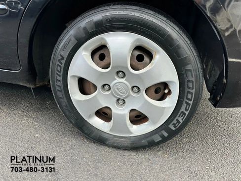 Used 2009 Kia Spectra LX image 18