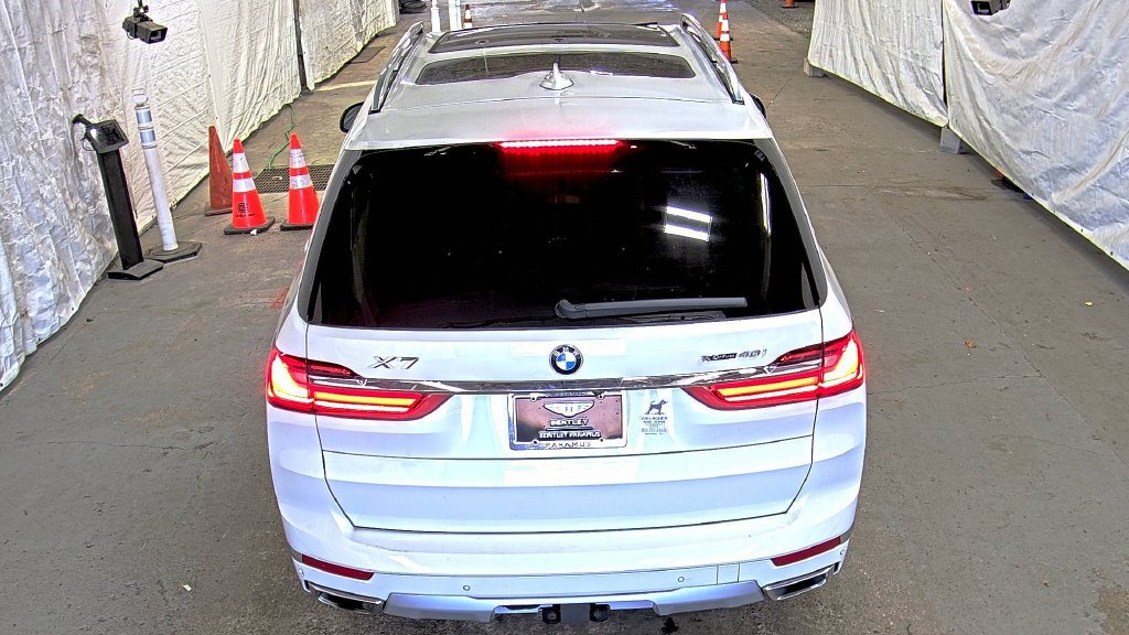 Used 2021 BMW X7 xDrive40i w/ Cold Weather Package AWD/4WD image 6