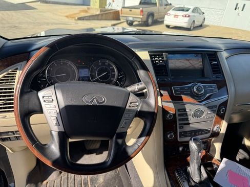 Used 2018 INFINITI QX80 Base w/ Driver Assistance Package image 14