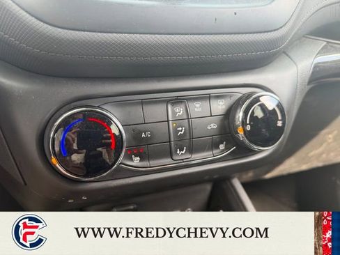 Used 2021 Chevrolet TrailBlazer LT image 14