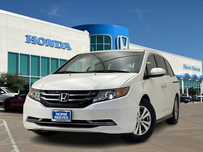Used 2016 Honda Odyssey SE
