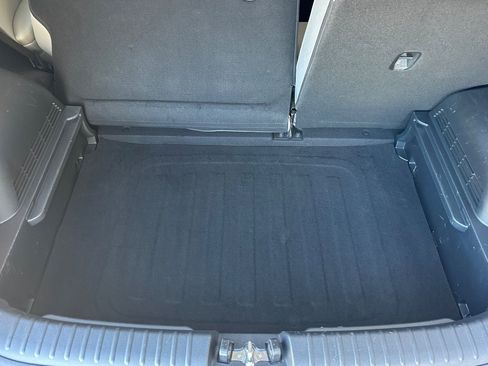 Certified 2025 Kia Soul LX FWD image 16