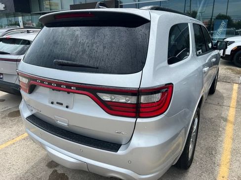 Used 2024 Dodge Durango GT AWD/4WD image 2