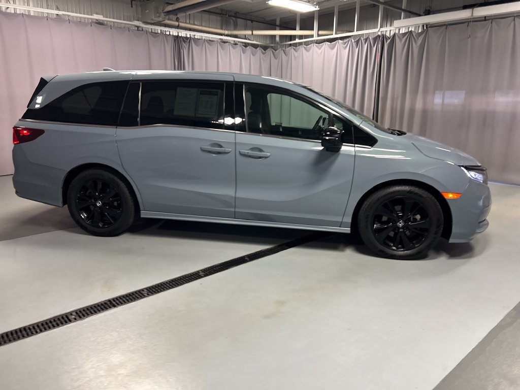 Used 2023 Honda Odyssey Sport image 8