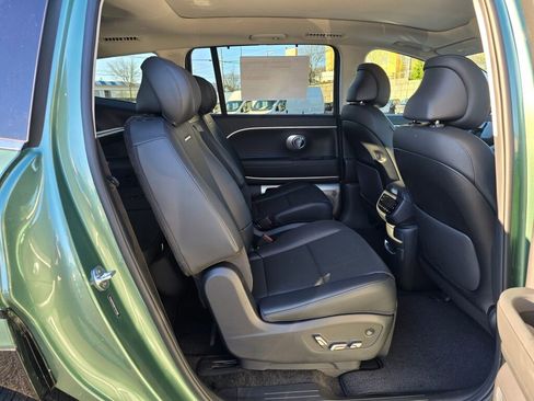 New 2026 Hyundai Ioniq 9 Limited image 12