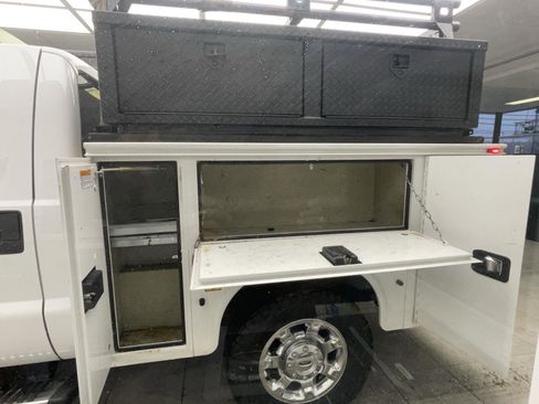 Used 2016 Ford F350 XLT image 26