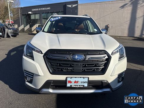 Used 2023 Subaru Forester Touring image 2