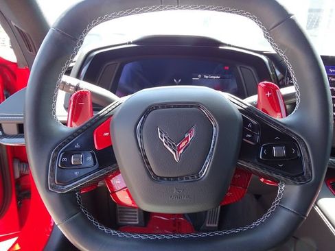 Used 2021 Chevrolet Corvette Stingray Coupe w/ Z51 Performance Package RWD image 16