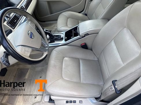 Used 2015 Volvo XC70 T5 Premier FWD image 13