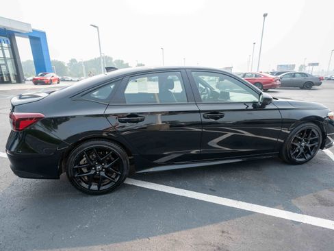 Certified 2025 Honda Civic Sport image 6