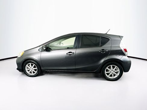 Used 2014 Toyota Prius C Three image 4