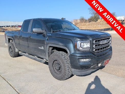 Used 2017 GMC Sierra 1500 Base image 1