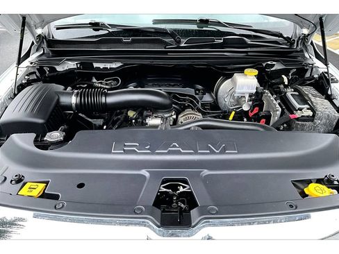 Used 2020 RAM 1500 Big Horn image 10