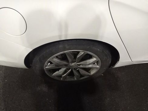 Used 2018 Chevrolet Impala LT w/ LT Convenience Package image 10