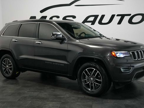 Used 2018 Jeep Grand Cherokee Limited w/ Luxury Group II RWD image 8