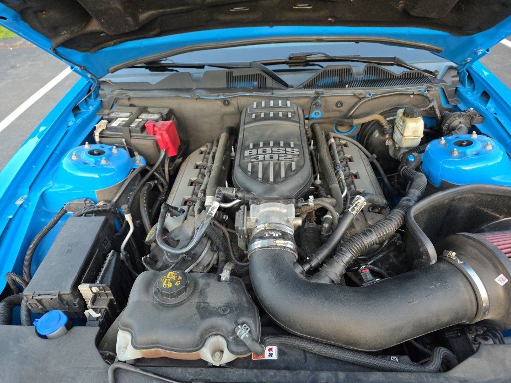 Used 2014 Ford Mustang GT w/ Equipment Group 301A RWD image 11