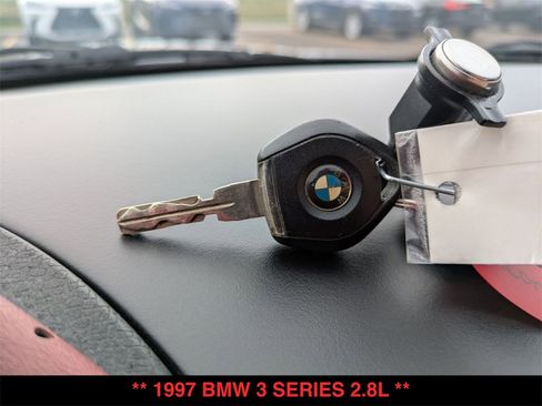 Used 1997 BMW Z3 2.8 image 22