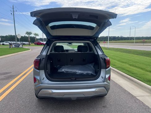 Used 2026 GMC Terrain Denali w/ LPO, Floor Liner Package AWD/4WD image 7