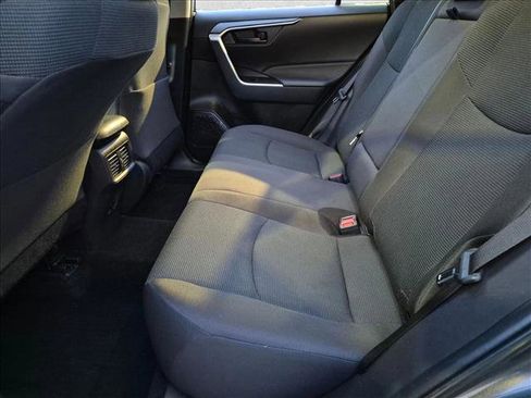 Certified 2025 Toyota RAV4 LE FWD image 15