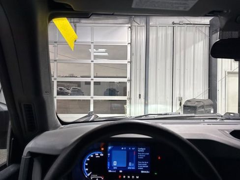 Used 2021 Ford Bronco 4-Door w/ Sasquatch Package image 7