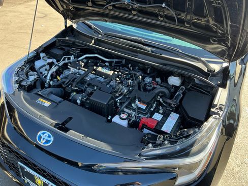 Used 2024 Toyota Corolla SE image 23