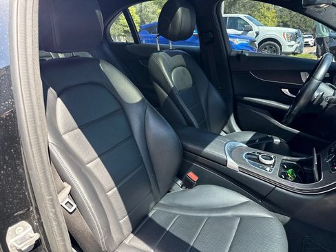 Used 2021 Mercedes-Benz C 300 4MATIC Sedan w/ Premium Package image 16