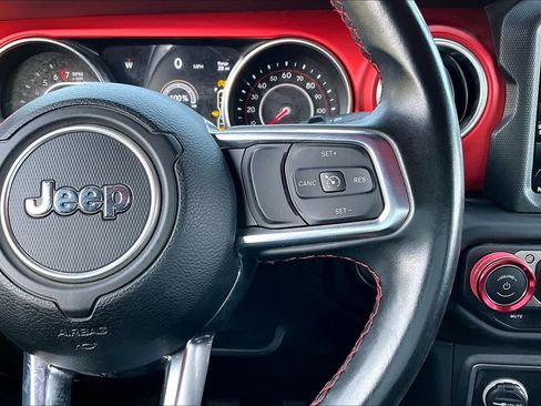Used 2020 Jeep Wrangler Rubicon AWD/4WD image 43