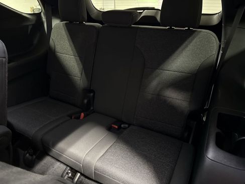 Certified 2024 Chevrolet Traverse LT image 29
