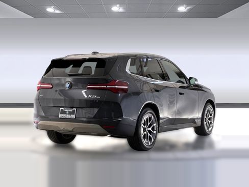 Used 2025 BMW X3 xDrive30 w/ Convenience Package AWD/4WD image 8