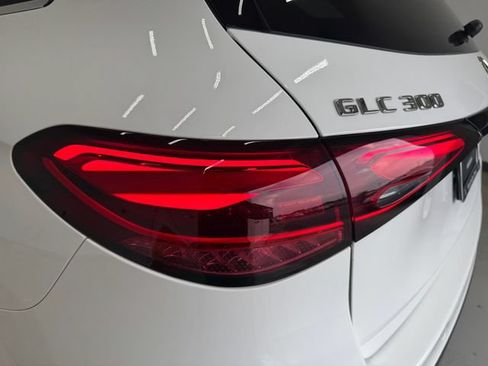 Certified 2026 Mercedes-Benz GLC 300 image 35