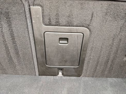 Certified 2025 Volvo V60 B5 Cross Country Plus image 28