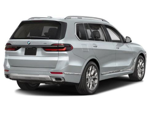 New 2026 BMW X7 xDrive40i w/ Premium Package AWD/4WD image 2