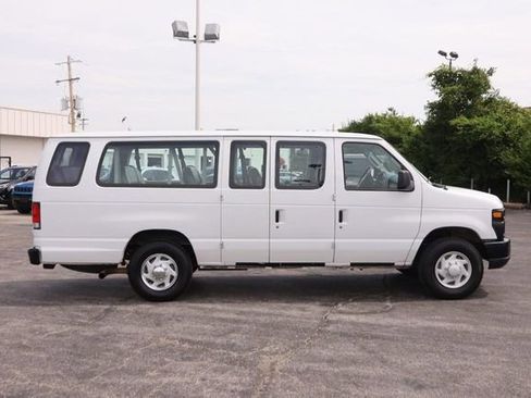 Used 2008 Ford E-350 and Econoline 350 XLT RWD image 5