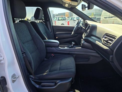 Used 2024 Dodge Durango SXT w/ 3rd Row Seating Group AWD/4WD image 16