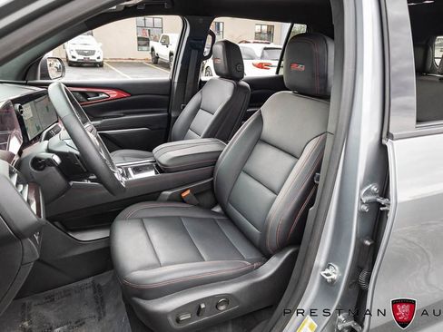 Used 2026 Chevrolet Traverse Z71 w/ Driver Confidence Package image 22