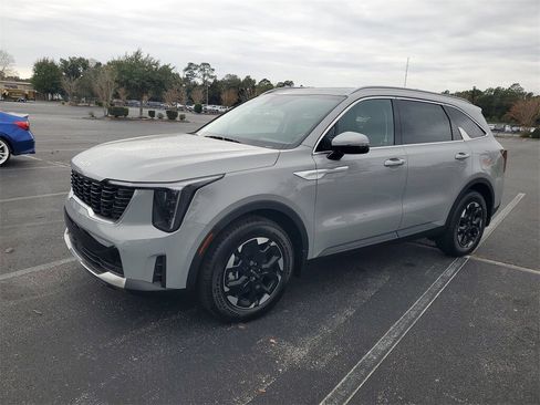 New 2026 Kia Sorento S w/ S Panoramic Sunroof Package image 2
