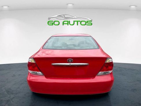 Used 2005 Toyota Camry image 4