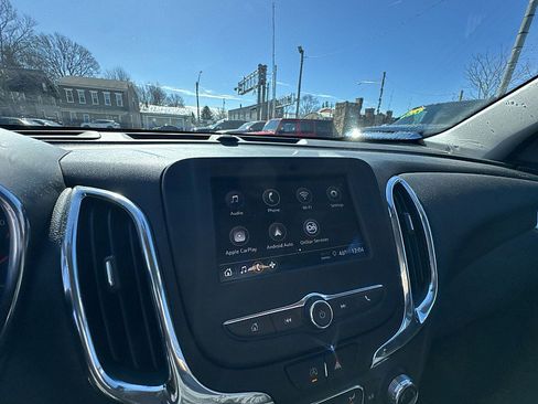 Certified 2022 Chevrolet Equinox LT image 4