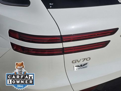 Used 2026 Genesis GV70 3.5T Sport Advanced AWD/4WD image 13