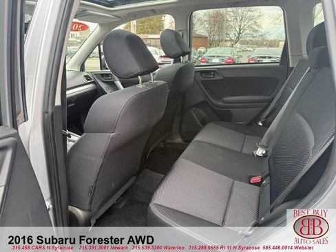 Used 2016 Subaru Forester 2.5i Premium w/ All-Weather Package AWD/4WD image 21