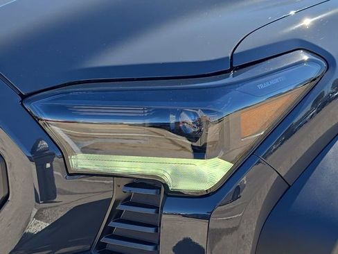 Used 2026 Toyota Tacoma Trailhunter image 30