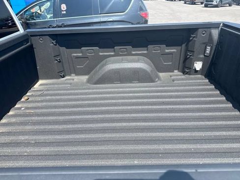 Used 2023 GMC Sierra 1500 SLE AWD/4WD image 13