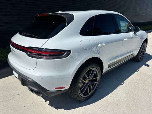 Used 2026 Porsche Macan Turbo AWD/4WD image 9