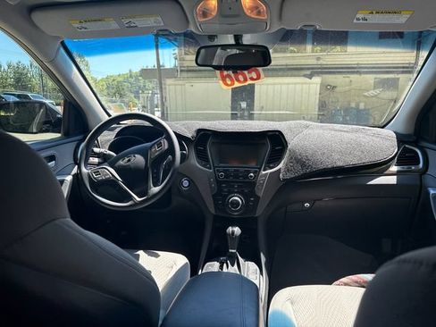 Used 2018 Hyundai Santa Fe Sport w/ 2.4L Value Package 02 FWD image 11